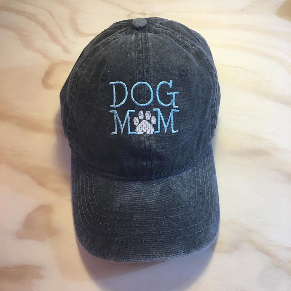 Embroidered Dog Mom hat